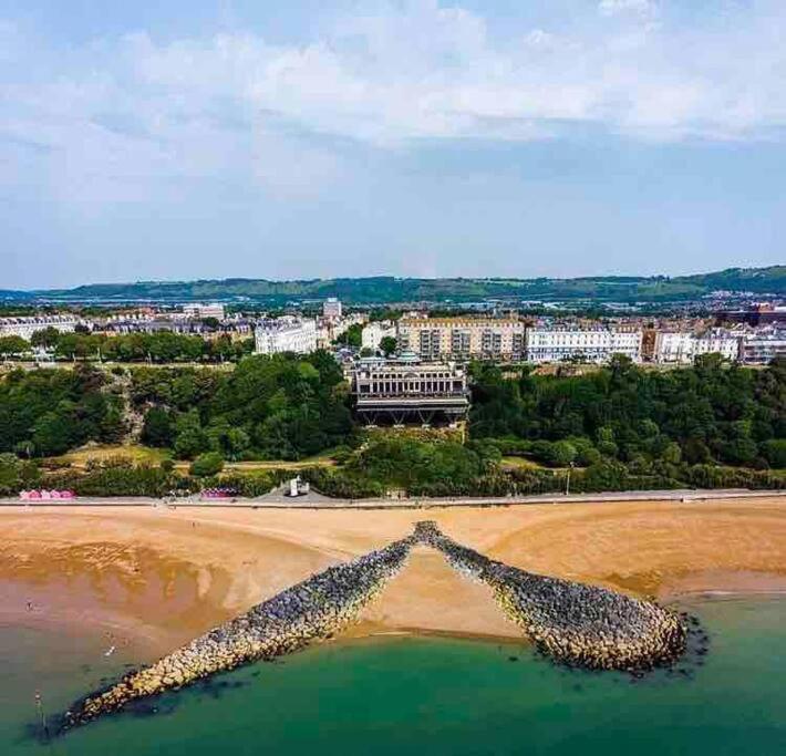 Lepine- Holiday Apartment In Sunny Folkestone Eksteriør bilde